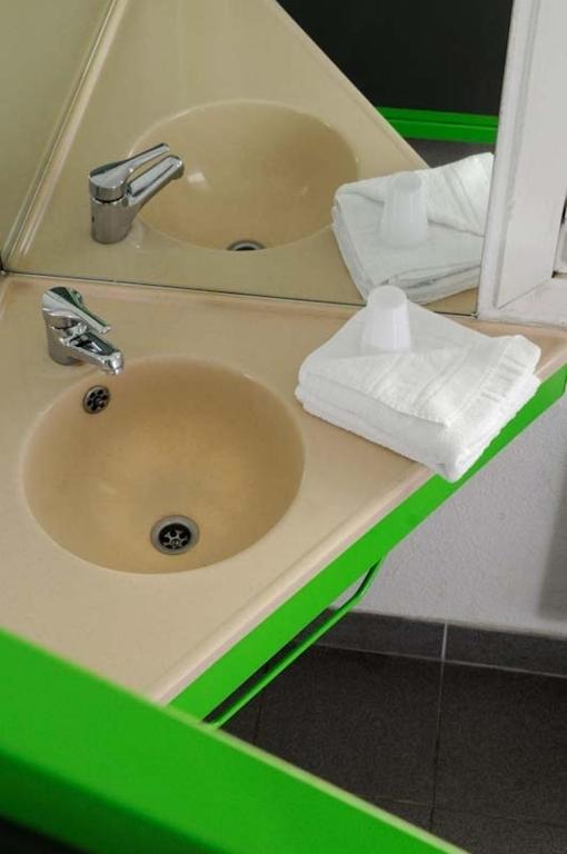 Lemon Hotel Tarascon Værelse billede